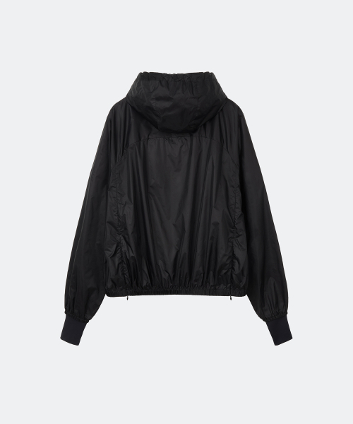 YUJI(ユジ)の「FUTURE AIRLIGHT WINDBREAKER BLACK(ナイロンジャケット・レディース・ブラック・SMALL/MEDIUM/LARGE)」の7枚目の写真