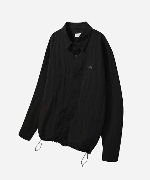 YALE(イェール)の「ナイロンスポーティコーチシャツブラック(シャツ/ブラウス・レディース・その他・X-SMALL/X-LARGE/SMALL/MEDIUM/LARGE/XX-LARGE)」の1枚目の写真
