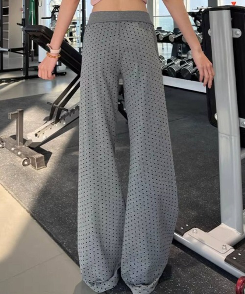 AMAJI(アマジ)の「ドット柄 ハイウエスト セミフレアパンツ(その他パンツ・レディース・ネイビー/ブラウン/ブラック/グレー・X-LARGE/LARGE/MEDIUM/SMALL)」の7枚目の写真