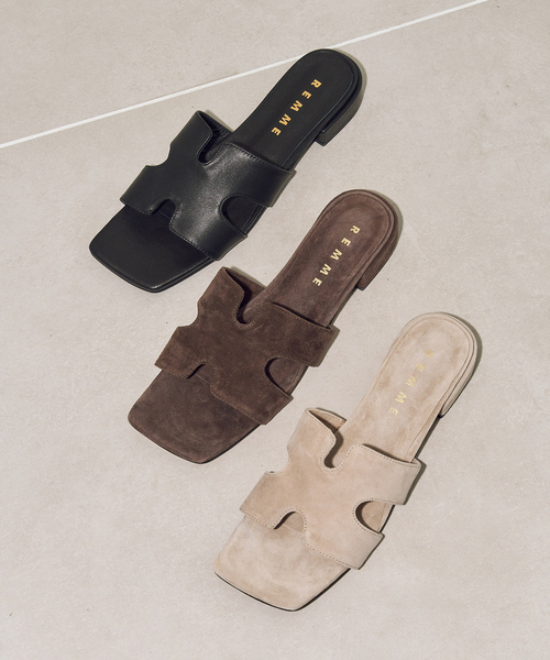 REMME(レメ)の「《WEB+一部店舗限定》REMME/レメ cuttingサンダル(サンダル・レディース・ブラック・22.5cm/23.5cm/24.5cm)」の4枚目の写真