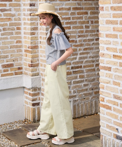 Amourire girl(アムリールガール)の「袖チュール オフショルダー 半袖 Tシャツ カットソー(Tシャツ/カットソー・キッズ・グレー/ピンク・130cm/140cm/150cm/160cm)」の10枚目の写真