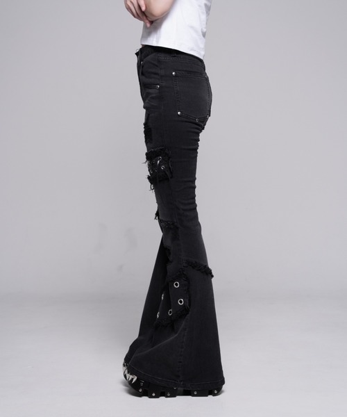 REFLEM（レフレム）の「『REFLEM/レフレム』フレアスキニーデニムパンツ（デニムパンツ・レディース・ブラック・S/L/M）」の5枚目の写真