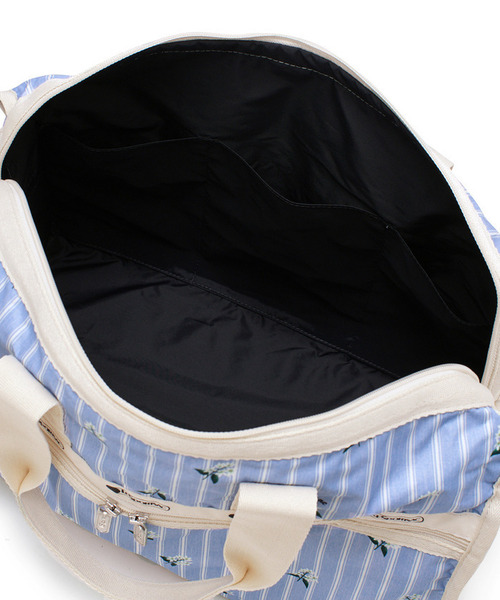 LeSportsac（レスポートサック）の「DELUXE MED WEEKENDER ジャスミンストライプ（ボストンバッグ・レディース・ブルー・FREE）」の5枚目の写真
