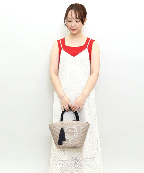 COOCO(クーコ)の「SMILEY パール刺繍ビーズハンドルカゴバッグ(かごバッグ・レディース・ブラック/グレー/ナチュラル・FREE)」の2枚目の写真