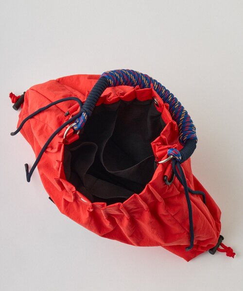 SOUNDSGOOOOD(サウンズグッド)の「【SOUNDS GOOOOD】2WAYナイロンタックギャザーパラコードBAG/WEB限定カラー追加(トートバッグ・メンズ・カーキ/レッド/ブラック/キャメル・ONE SIZE)」の13枚目の写真