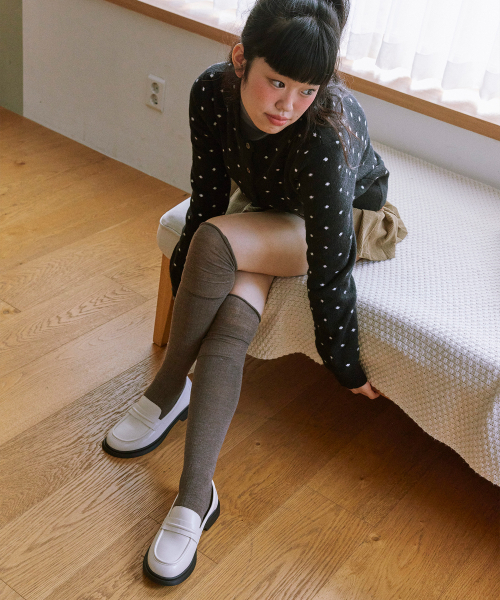 SPUR（シュプール）の「Cathy Round toe クラシックローファー 3.5cm -VS9002 (2color)（ローファー・レディース・ブラック/アイボリー・23.5cm/23cm/24.5cm/24cm/25cm）」の7枚目の写真