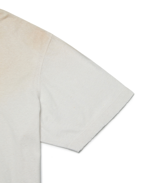 MMIC（エムエムアイシー）の「DEADSTOCK TEE (WHITE)（Tシャツ/カットソー・メンズ・その他・MEDIUM/LARGE）」の3枚目の写真