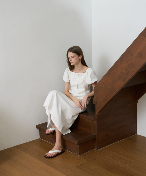 DEHEVE（デヘヴェ）の「Square Neck Puff Dress [Ivory]（ワンピース・レディース・アイボリー・OS）」の12枚目の写真