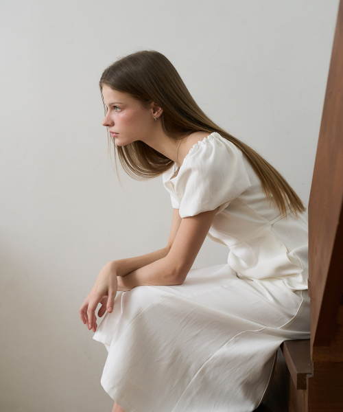 DEHEVE（デヘヴェ）の「Square Neck Puff Dress [Ivory]（ワンピース・レディース・アイボリー・OS）」の11枚目の写真