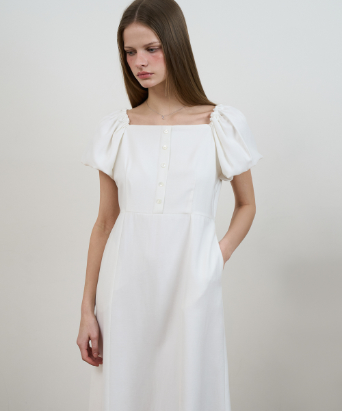 DEHEVE（デヘヴェ）の「Square Neck Puff Dress [Ivory]（ワンピース・レディース・アイボリー・OS）」の4枚目の写真