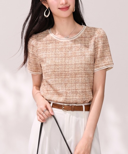 AMAJI(アマジ)の「チェック柄 ラウンドネック Tシャツ(Tシャツ/カットソー・レディース・ブラウン・SMALL/MEDIUM/LARGE/X-LARGE)」の2枚目の写真