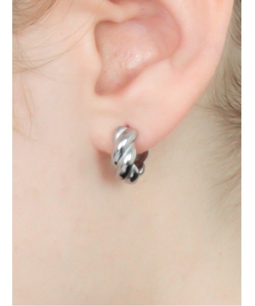 Bilan(ビラン)の「【BILAN】ツイストワンタッチピアス(サージカルステンレス)(ピアス(両耳用)・レディース・シルバー/ゴールド・FREE)」の5枚目の写真