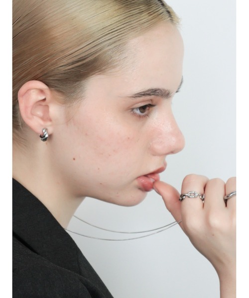 Bilan(ビラン)の「【BILAN】ツイストワンタッチピアス(サージカルステンレス)(ピアス(両耳用)・レディース・シルバー/ゴールド・FREE)」の8枚目の写真