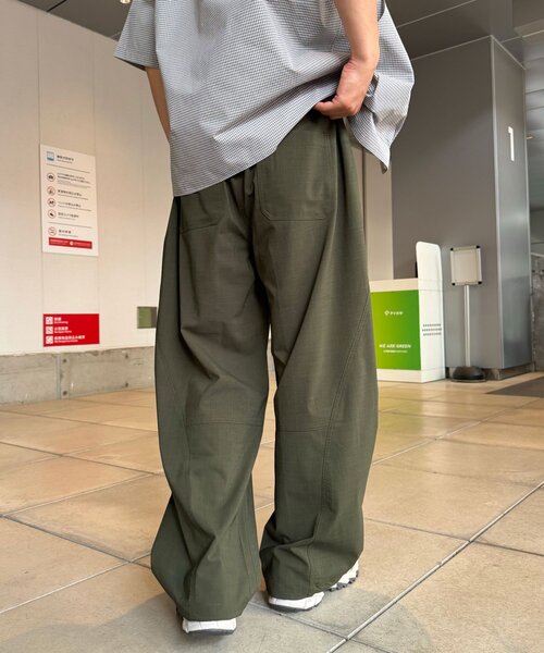 CIAOPANIC(チャオパニック)の「多機能ミリタリー テックワイドパンツ(その他パンツ・メンズ・チャコールグレー/カーキ/ネイビー・MEDIUM/LARGE)」の20枚目の写真