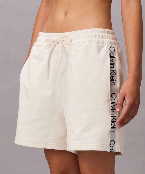 ショートパンツ（その他パンツ）｜Calvin Klein（カルバン・クライン