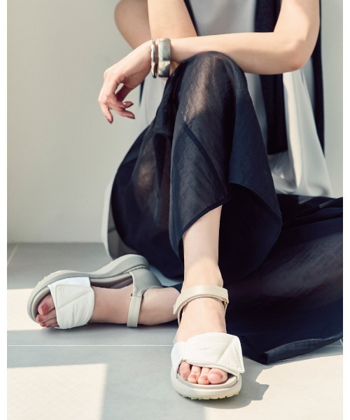 セール】厚底パデットサンダル（サンダル）｜fitfit（フィットフィット