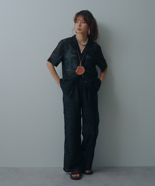 bohmal(ボマール)の「パッチワーク風総刺繍シアーパンツ(その他パンツ・レディース・ブラック/チョコ・FREE)」の4枚目の写真