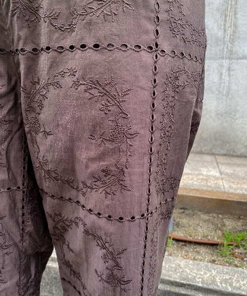 bohmal(ボマール)の「パッチワーク風総刺繍シアーパンツ(その他パンツ・レディース・ブラック/チョコ・FREE)」の12枚目の写真