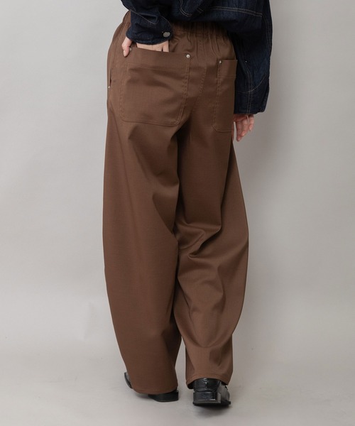 Munich（ミューニック）の「シック＆シンポリエステルツイル バレルパンツ（その他パンツ・レディース・チャコールグレー/ブラウン/ブラック・M/S）」の6枚目の写真