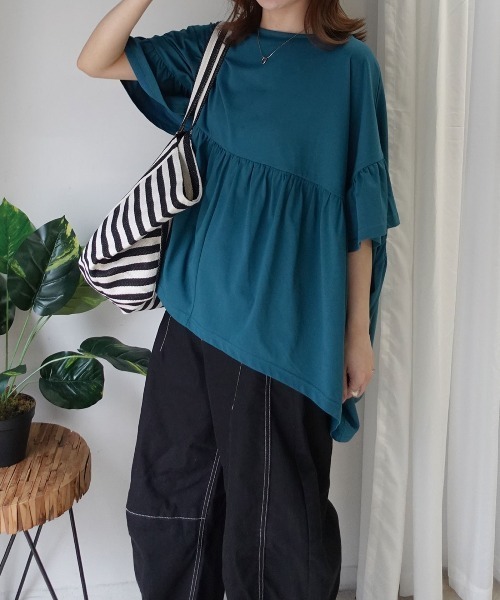 CORNERS(コーナーズ)の「ワイドフリルペプラムTシャツ【接触冷感】(Tシャツ/カットソー・レディース・ホワイト/ブルーグリーン/ブラック・FREE)」の12枚目の写真
