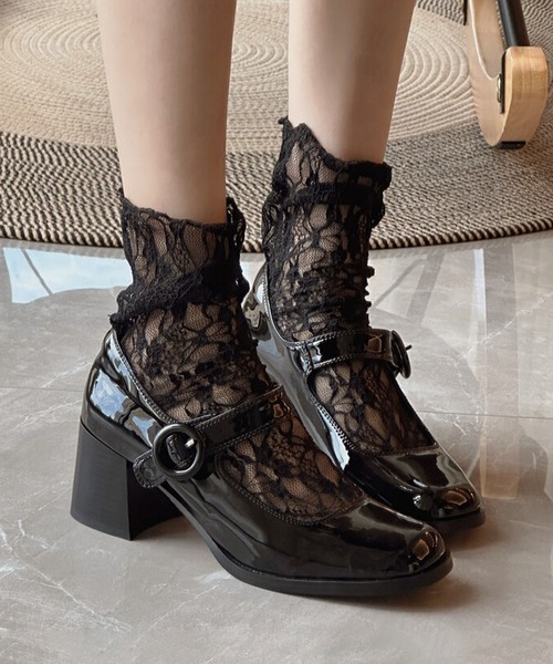 shoes365(シューズスリーシックスファイヴ)の「SHOES 365エナメル メリージェーン 太ヒール パンプス(パンプス・レディース・チョコ/ブラック・24.0cm/23.5cm/24.5cm/23.0cm)」の1枚目の写真