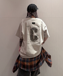 グラウンドプランロゴスクエアワッペン半袖Tシャツベージュ