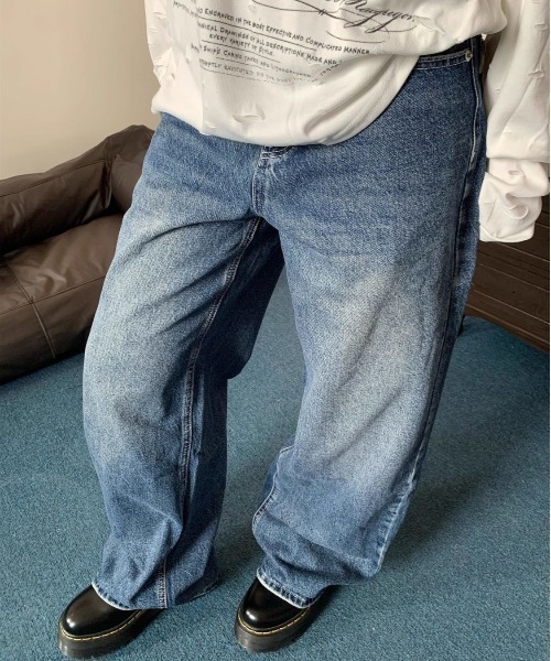 Lis ardent（リスアルダン）の「バックスター刺繍デザインワイドデニムパンツ バギージーンズ（デニムパンツ・レディース・ブルー・S/M/L）」の3枚目の写真