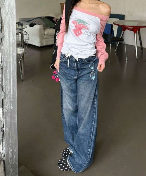 Lis ardent（リスアルダン）の「バックスター刺繍デザインワイドデニムパンツ バギージーンズ（デニムパンツ・レディース・ブルー・S/M/L）」の16枚目の写真