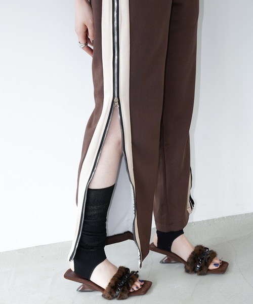 chuclla（チュクラ）の「サイドジップトラックパンツ chw26s352（その他パンツ・レディース・ブラック/ブラウン・XL/M/L）」の11枚目の写真