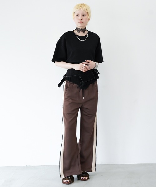chuclla（チュクラ）の「サイドジップトラックパンツ chw26s352（その他パンツ・レディース・ブラック/ブラウン・XL/M/L）」の12枚目の写真