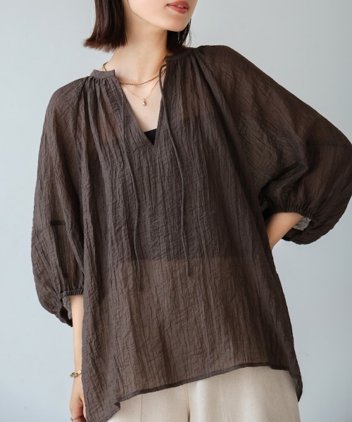 Bou Jeloud(ブージュルード)の「シワ加工シアーチュニック(シャツ/ブラウス・レディース・ホワイト・MEDIUM)」の17枚目の写真