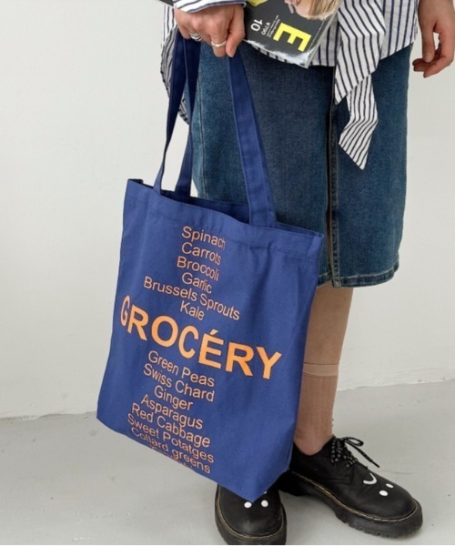 Vipoa(ヴィポア)の「letter print tote bag(トートバッグ・レディース・ネイビー/ブラック/グリーン/イエロー/ピンク・FREE)」の4枚目の写真