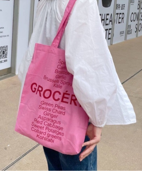 Vipoa(ヴィポア)の「letter print tote bag(トートバッグ・レディース・ネイビー/ブラック/グリーン/イエロー/ピンク・FREE)」の14枚目の写真