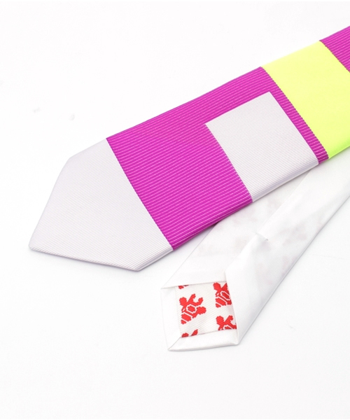 giraffe（ジラフ）の「メッセージタイ WHITE×PURPLE（ネクタイ・メンズ・ホワイト×パープル・FREE）」の5枚目の写真