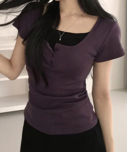VIVID LADY(ビビッドレディー)の「レイヤード風 ヘンリーネック 半袖Tシャツ(Tシャツ/カットソー・レディース・ブラック/グリーン/グレー/パープル/ネイビー/ピンク・FREE)」の5枚目の写真