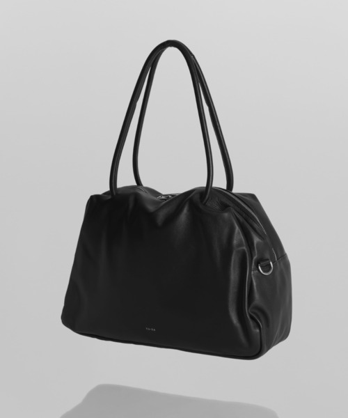 YArKA（ヤーカ）の「【YArKA/ヤーカ】real leather sharp & soft mix nuance boston bag L [sas3] / 直曲線のニュアンスボストンバッグ（トートバッグ・メンズ・ブラック・FREE）」の10枚目の写真