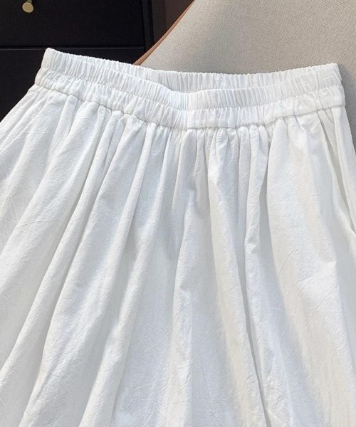 Forcement(フォースメント)の「スカート見えするふんわりシルエットが魅力のティアードワイドパンツ。(その他パンツ・レディース・ブラック/ホワイト・FREE)」の9枚目の写真