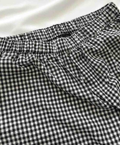 Forcement(フォースメント)の「スカート見えするふんわりシルエットが魅力のティアードワイドパンツ。(その他パンツ・レディース・ブラック/ホワイト・FREE)」の15枚目の写真