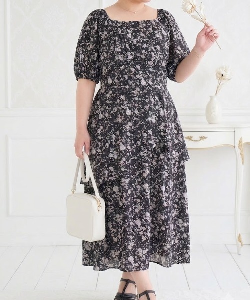 p courge(ピークルジュ)の「カシュクールデザイン バックシャーリング ロングワンピース(ワンピース・レディース・ブラック/アイボリー・LL/4L/3L)」の12枚目の写真