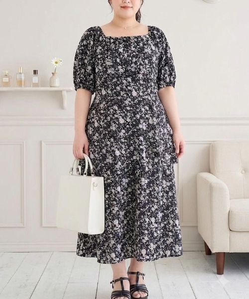 p courge(ピークルジュ)の「カシュクールデザイン バックシャーリング ロングワンピース(ワンピース・レディース・ブラック/アイボリー・LL/4L/3L)」の14枚目の写真