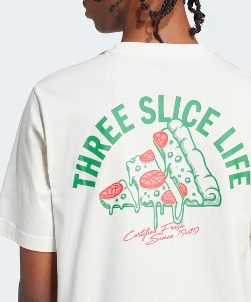 adidas（アディダス）の「ラウンジ ピザグラフィック 半袖Tシャツ / アディダス adidas（Tシャツ/カットソー・メンズ・オフホワイト・XX-LARGE/3XL/LARGE/MEDIUM/SMALL/X-LARGE/X-SMALL）」の4枚目の写真
