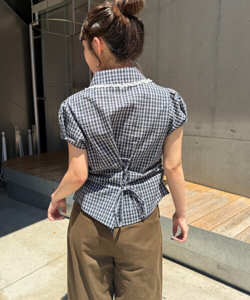 w closet(ダブルクローゼット)の「【セットアップ対応】丸衿チェックシャツ(シャツ/ブラウス・レディース・ネイビー/レッド/ブルー・FREE)」の11枚目の写真