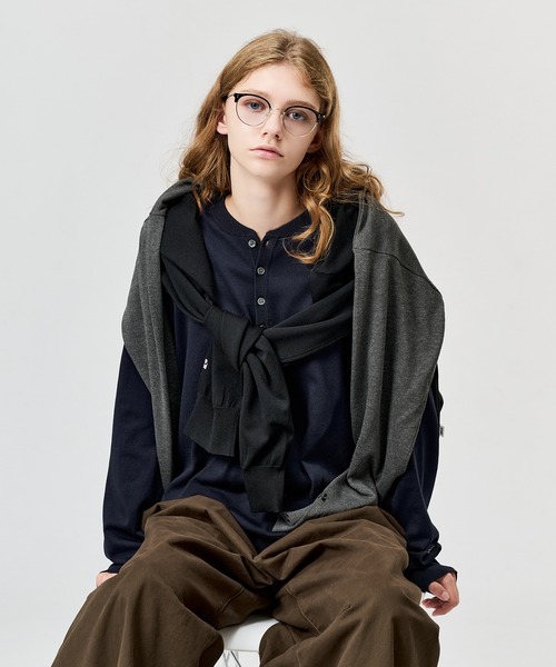WETTEMPT(ウィテンプト)の「HIGH GAUGE HENRY NECK L/S KNIT / ハイゲージヘンリーネックL/Sニット(ニット/セーター・メンズ・ネイビー/ブラウン/グレー/ブラック・SMALL/MEDIUM/LARGE)」の16枚目の写真