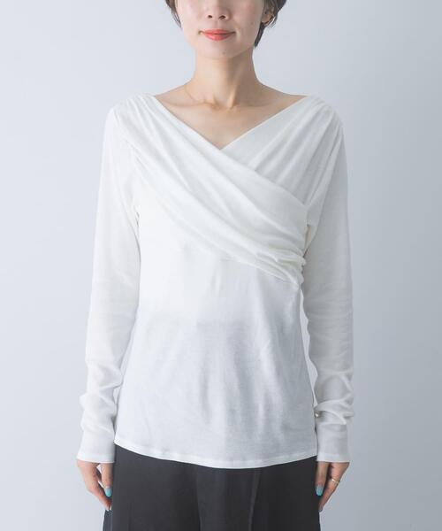 URBAN RESEARCH ROSSO WOMEN(アーバンリサーチ ロッソ)の「シルク混2WAYドレーププルオーバー(Tシャツ/カットソー・レディース・オフホワイト/ブラック/ブラウン系その他・FREE)」の10枚目の写真