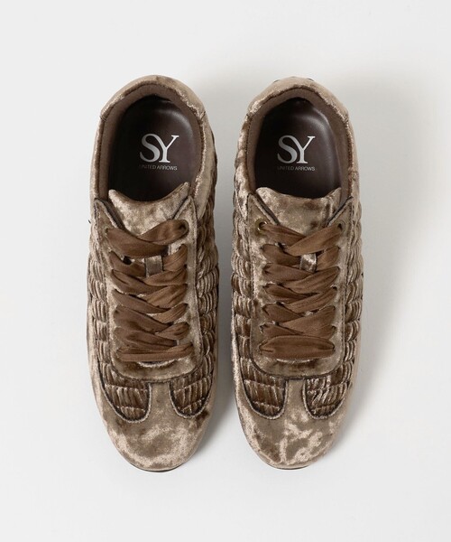 SY UNITED ARROWS(シーユナイテッドアローズ)の「<SY>ギャザーディテール スニーカー20↑(スニーカー・レディース・ライトグレー/ブラック/パープル/ダークブラウン・24.5cm/22cm/23cm/23.5cm/25cm/24cm/22.5cm)」の3枚目の写真