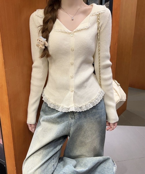 NoBelle(ノベル)の「フリルレースVネックリブニット長袖トップス(ニット/セーター・レディース・ホワイト/グレー・FREE)」の9枚目の写真