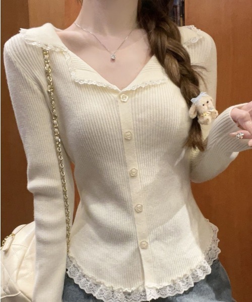 NoBelle(ノベル)の「フリルレースVネックリブニット長袖トップス(ニット/セーター・レディース・ホワイト/グレー・FREE)」の8枚目の写真