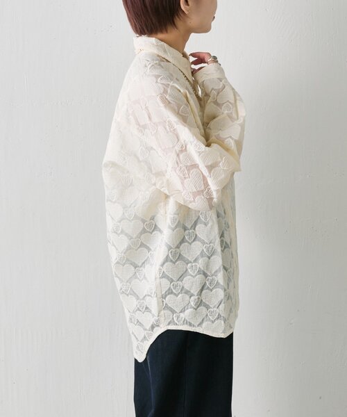 ear PAPILLONNER(イアパピヨネ)の「シアーハートシャツ【SUM1 STYLE】(シャツ/ブラウス・レディース・ホワイト/レモンイエロー・FREE)」の4枚目の写真