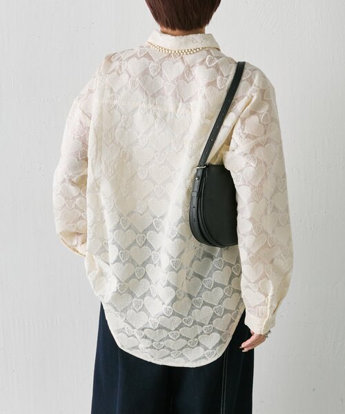ear PAPILLONNER(イアパピヨネ)の「シアーハートシャツ【SUM1 STYLE】(シャツ/ブラウス・レディース・ホワイト/レモンイエロー・FREE)」の6枚目の写真