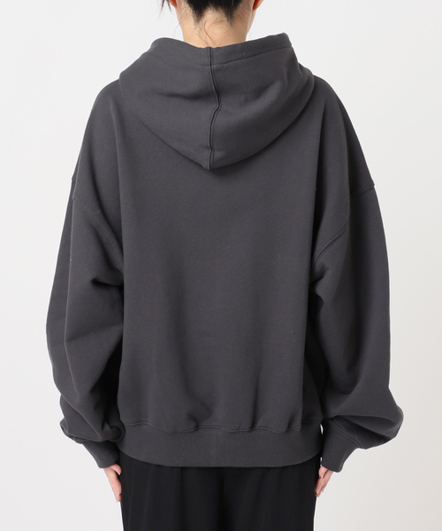 U by SPICK&SPAN(ユーバイスピックアンドスパン)の「《 追加 》 LOW CLASSIC Lc LOW SOFT SWEAT ZIP-UP HOODIE(パーカー・レディース・ブラック系その他/チャコールグレー・MEDIUM)」の7枚目の写真